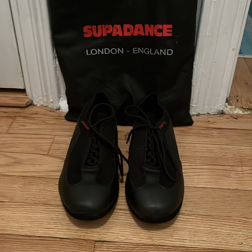 Split sole Supadance sneaker